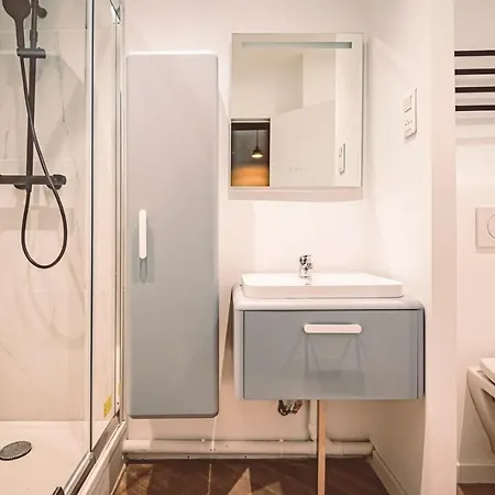 Georgie-tbilissi Climatise דירה ריימס